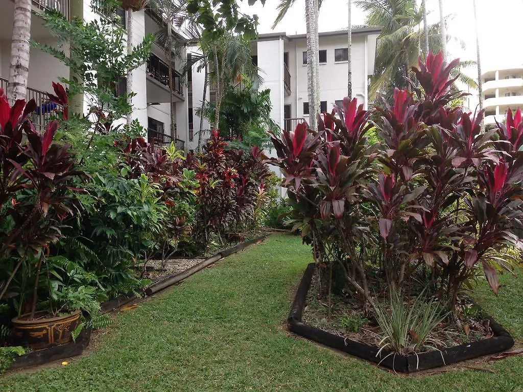 Palms At Trinity Aparthotel Cairns