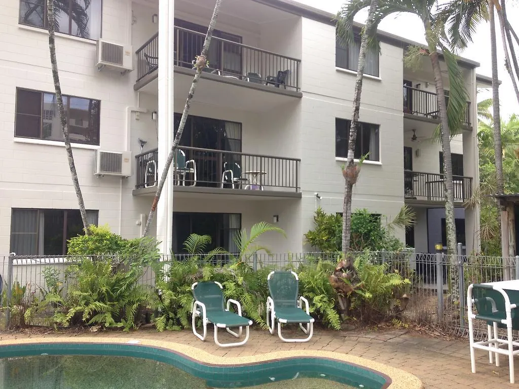 ***  Palms At Trinity Lejlighedshotel Cairns Australien